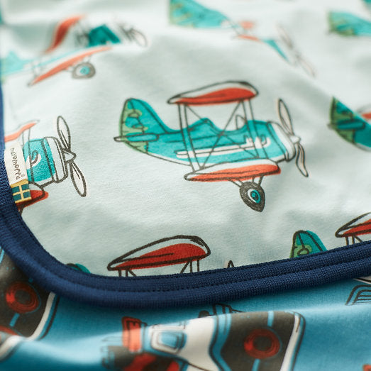 Bombacho Airplane