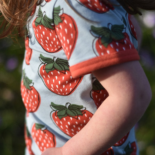Polera Strawberry