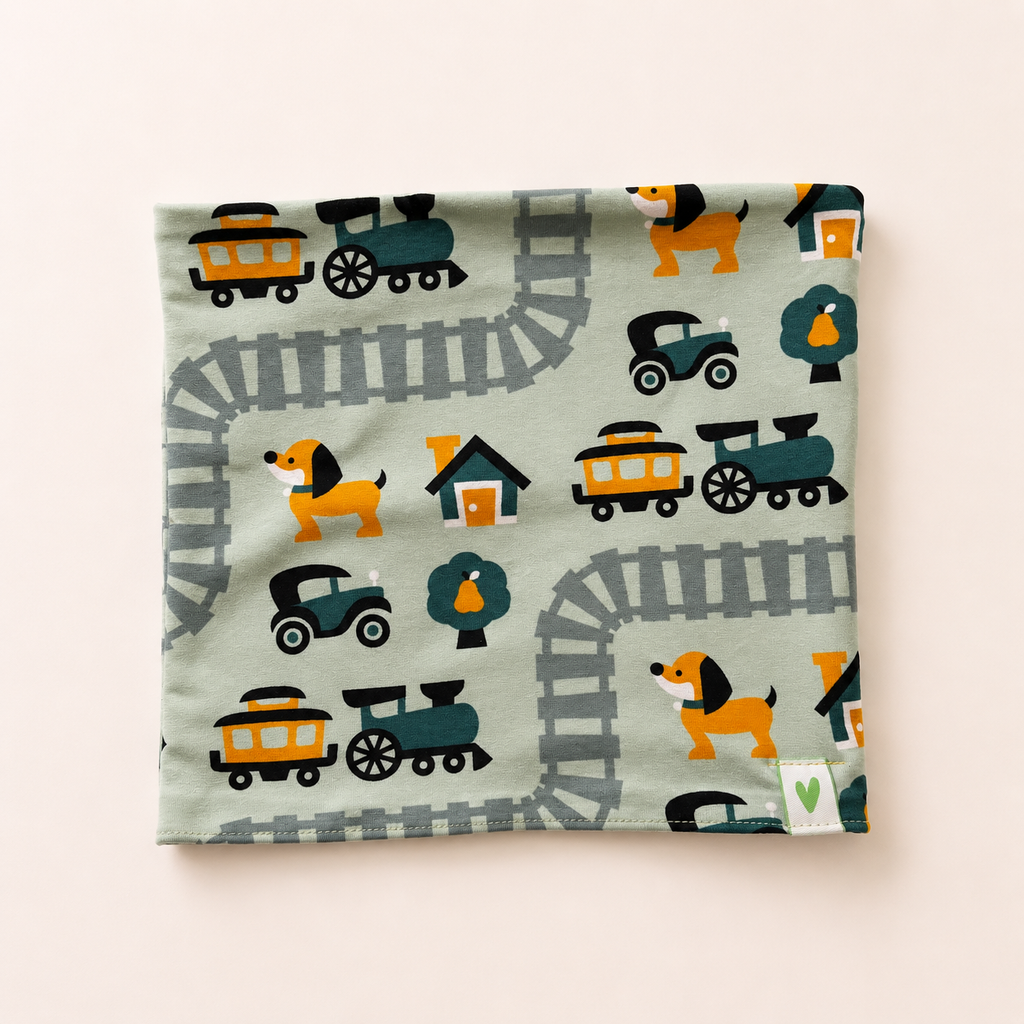 Cuello Explorer Dog